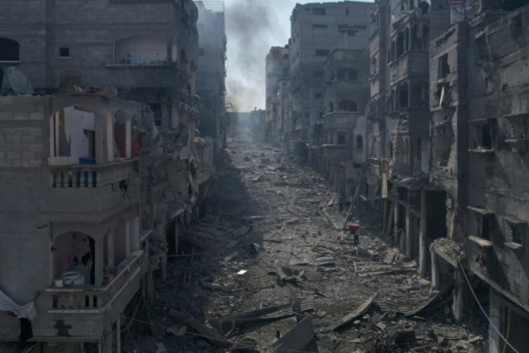 Gazze'de &ccedil;atışmalar 106'ncı g&uuml;n&uuml;nde devam etti