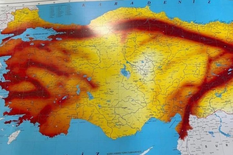 Kentin sadece bir il&ccedil;esi! Fay hattı haritasına g&ouml;re en sağlam zemine sahip