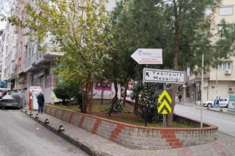 Parkta k&uuml;f&uuml;r cinayeti