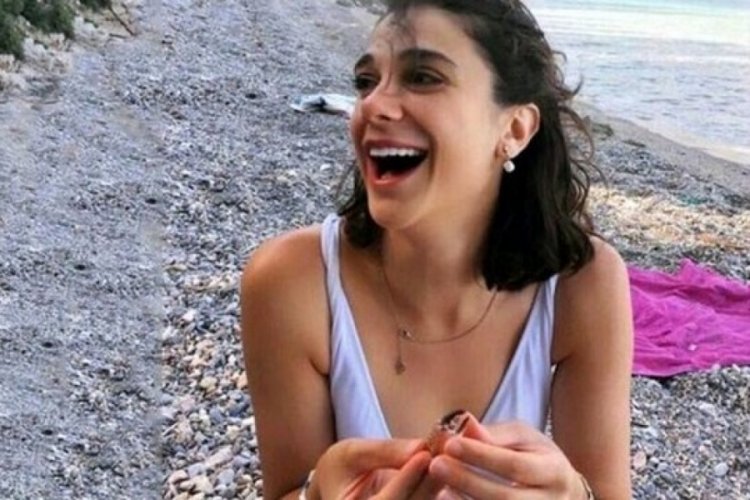 Pınar G&uuml;ltekin ile ilgili o paylaşımlar sonrası harekete ge&ccedil;ildi!