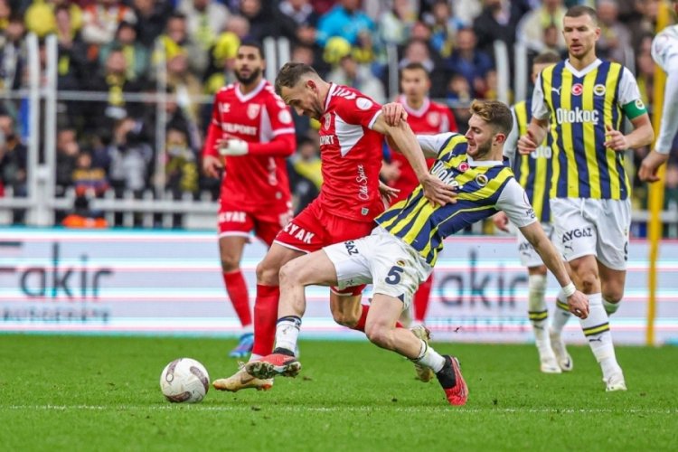 Fenerbah&ccedil;e, ilk puan kaybını Samsunspor'a karşı yaşadı