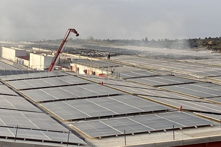 Osmaniye'de tekstil fabrikasında yangın!