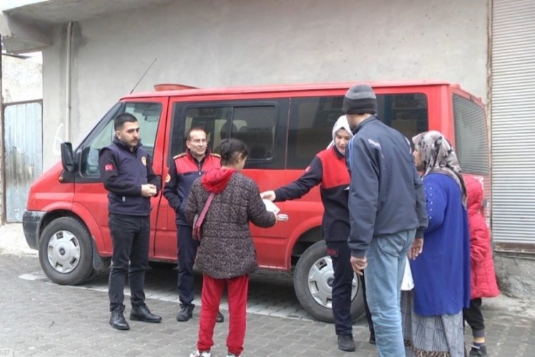 Şanlıurfa'da soba zehirlenmelerine karşı itfaiyeden uygulamalı uyarı