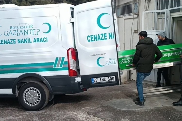 Hırsızlara engel olmak isteyen inşaat bek&ccedil;isi darp edilerek &ouml;ld&uuml;r&uuml;ld&uuml;