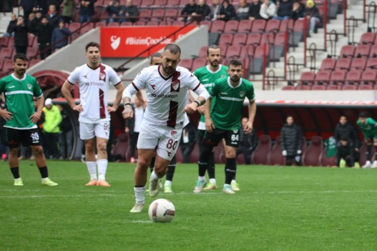 Elazığspor'da Bahattin 2. gol&uuml;n&uuml; attı