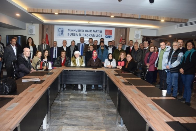 Bursa'da DSP'den 100 &uuml;ye CHP'ye ge&ccedil;ti