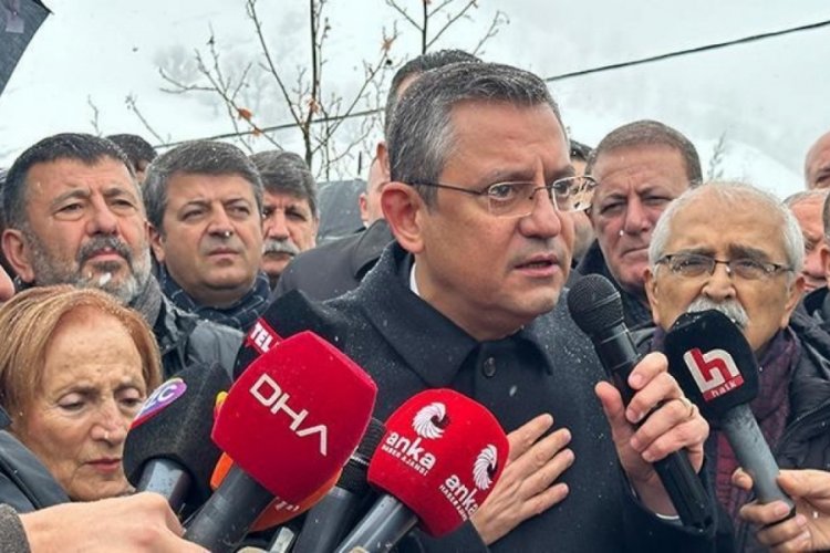 &Ouml;zg&uuml;r &Ouml;zel: &Ouml;nceki genel başkana vefa, partisini iktidar yaparak olur