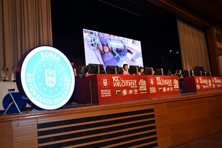 Bursa'da e-spor turnuvası'nda final heyecanı