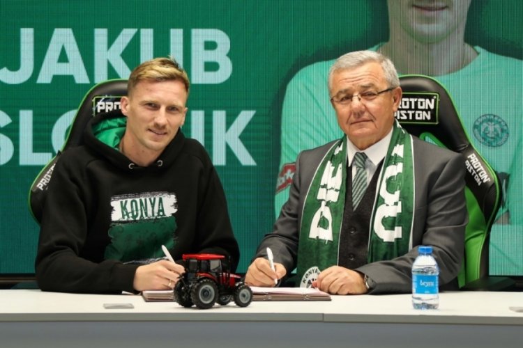 Kaleci Jakub Slowik Konyaspor'da
