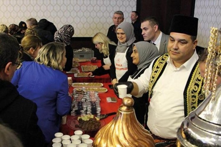 Edirne'de kadınların &uuml;rettiği y&ouml;resel &uuml;r&uuml;nler tanıtıldı