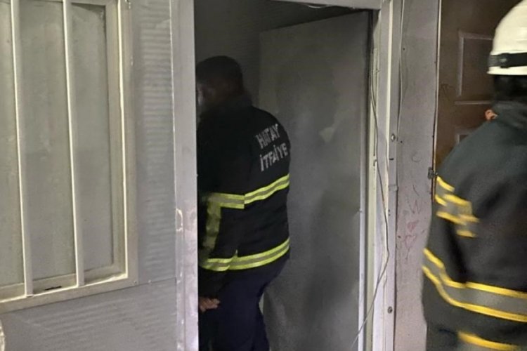 Hatay'da &ccedil;ıkan konteyner yangını s&ouml;nd&uuml;r&uuml;ld&uuml;