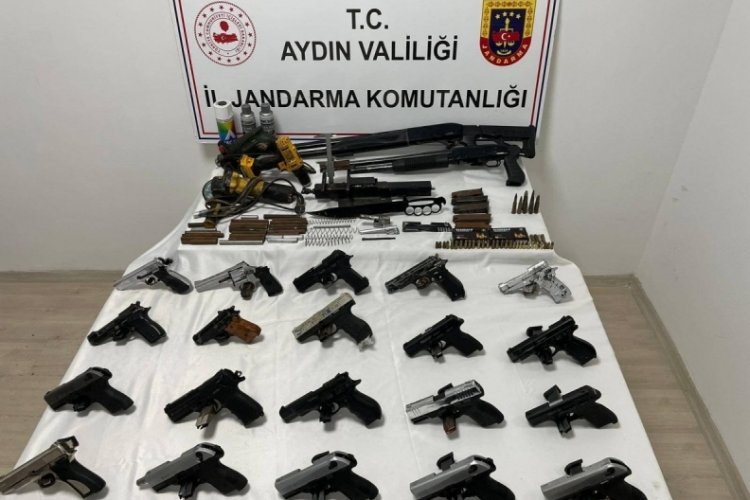Aydın'da Jandarma'dan organize su&ccedil; &ouml;rg&uuml;tlerine operasyon