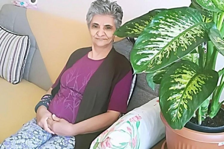 Eskişehir'de 72 yaşındaki kadın, evinde boynu kırılmış bir halde &ouml;l&uuml; olarak bulundu