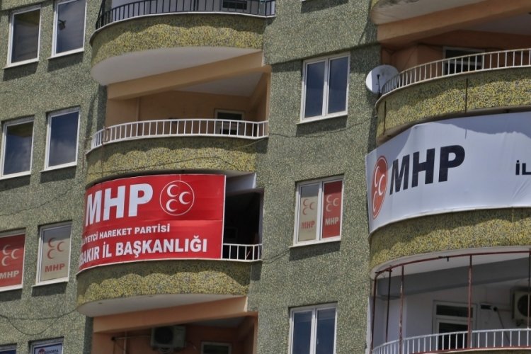 Diyarbakır MHP'de şoke eden karar! &Ccedil;ermik il&ccedil;e y&ouml;netim kurulu feshedildi