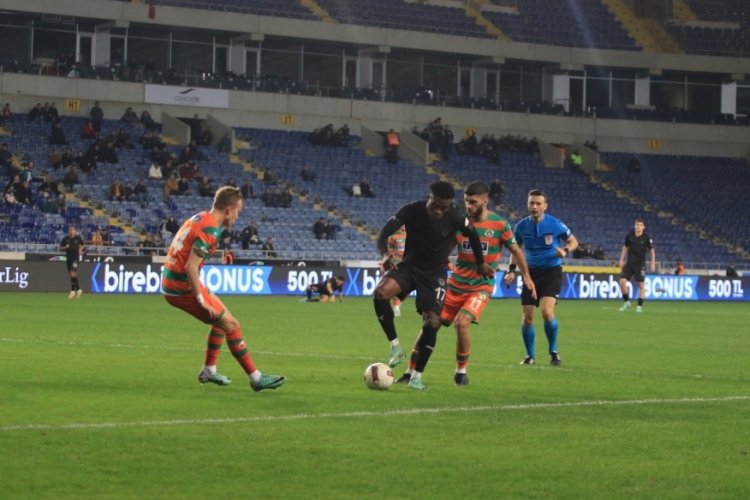 Hatayspor,  Alanyaspor ile berabere kaldı