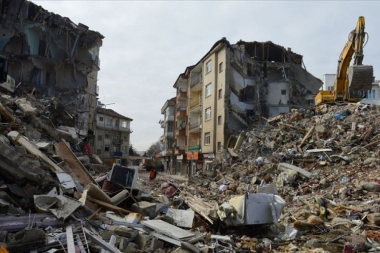 6.8 b&uuml;y&uuml;kl&uuml;ğ&uuml;ndeki Elazığ depreminin 4. yılı!
