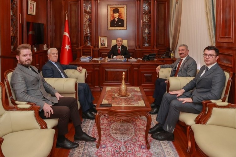 CHP il &ouml;rg&uuml;t&uuml; ve Bozbey, Bursa Valisi Mahmut Demirtaş'ı ziyaret etti