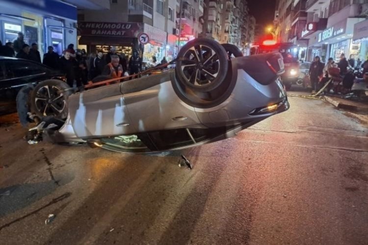 İzmir'de &ouml;nce silahla yaralandı sonra kaza yaptı