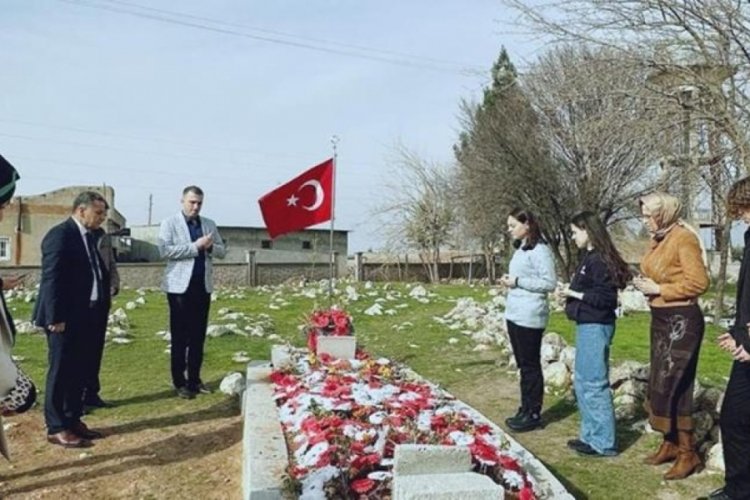 Kocaeli'de lise &ouml;ğrencilerinden şehidin ailesine duygulandıran mektup