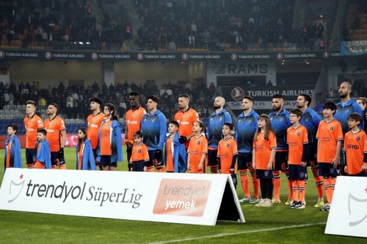 Başakşehir'de kadroda tek değişiklik