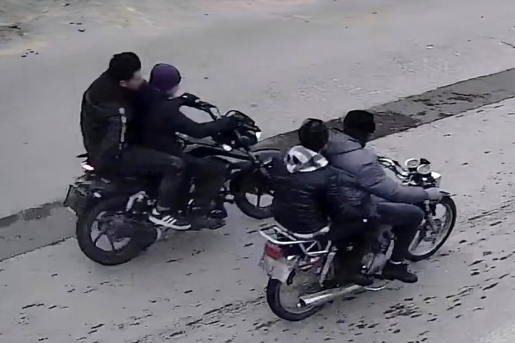 Hırsızlar &ouml;nce kameraya, sonra jandarmaya yakalandı: 4 tutuklama
