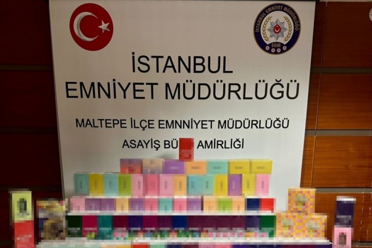 İstanbul'da ka&ccedil;ak elektronik sigara operasyonu