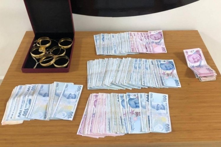 Kastamonu'da kendilerini jandarma olarak tanıtan 3 kişi yakalandı