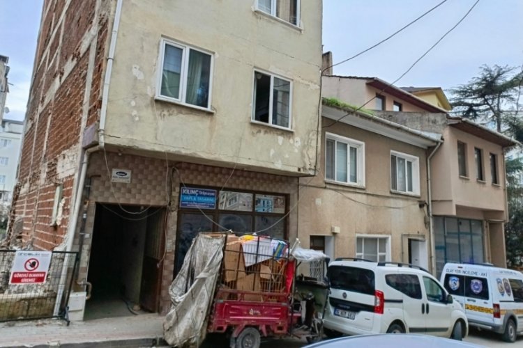 Bursa'da evde rahatsızlanan 3 yaşındaki &ccedil;ocuk hastanede hayatını&nbsp;kaybetti