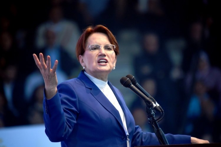 &Uuml;mit &Ouml;zlale istifa mı etti? Akşener'den a&ccedil;ıklama geldi