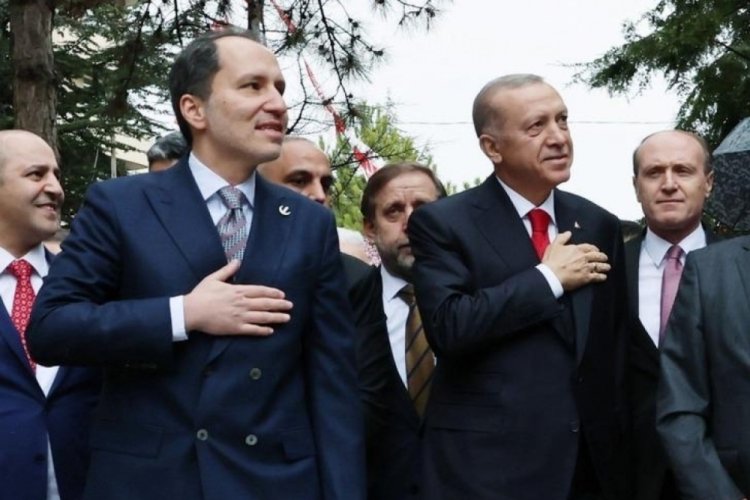 AK Parti ve YRP ortaklığı olacak mı? G&ouml;zler Cumhurbaşkanı Erdoğan'da