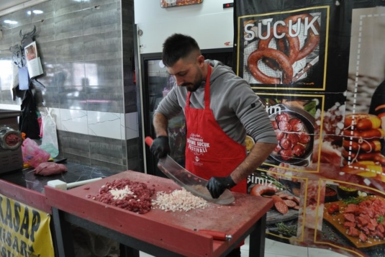 Eskişehir'de coğrafi tescilli 8 ton d&ouml;vme sucuk dağıtılacak