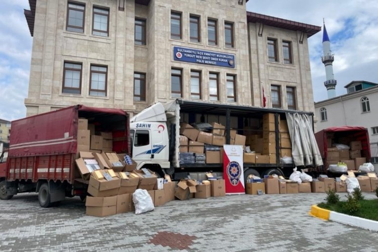 İstanbul'da 2 depoda sahte oto yedek par&ccedil;aları ele ge&ccedil;irildi