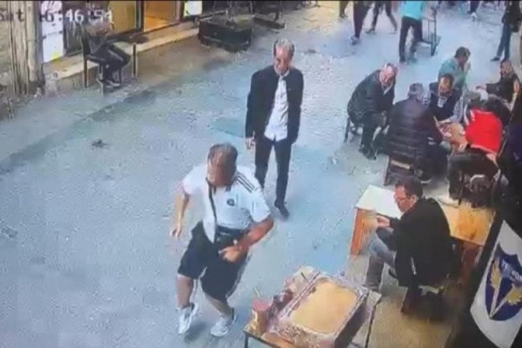 İstanbul'da turisti bara g&ouml;t&uuml;r&uuml;p d&ouml;vd&uuml;ler