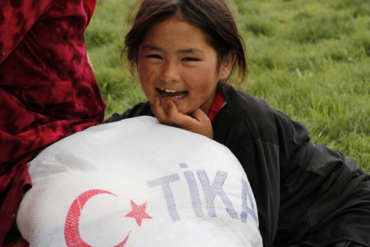 TİKA, T&uuml;rkiye'nin dost elini d&uuml;nyaya uzatmaya devam edecek
