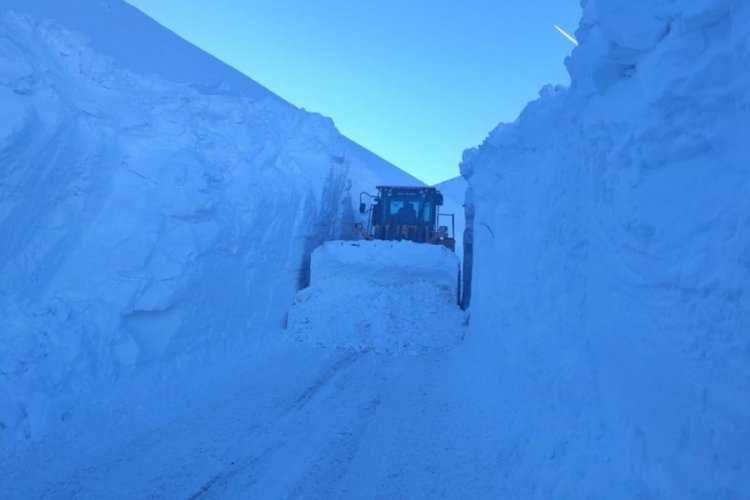 Erzurum, Kars ve Iğdır'da 18 yerleşim yerine kardan ulaşım sağlanamıyor