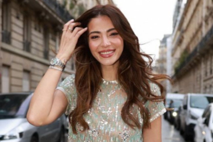 Melisa Aslı Pamuk k&uuml;lot modasına uydu