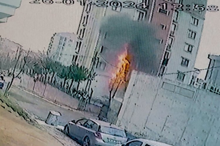 İstanbul'da pil &uuml;retim at&ouml;lyesinde patlama!