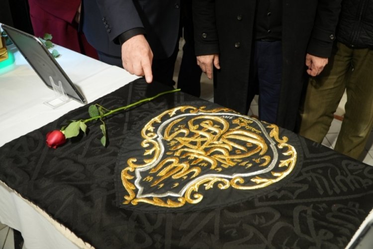 Mukaddes emanetler Bursa'da