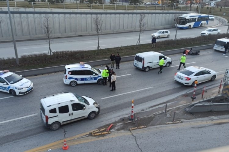 Ankara'da trafik kazası: 1 &ouml;l&uuml;, 1 ağır yaralı
