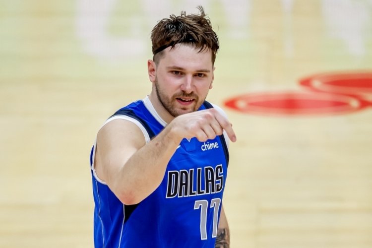 Luka Doncic, attığı 73 sayıyla NBA efsaneleri arasına girdi