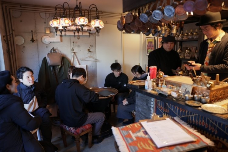 Tokyo'daki "Cami Kahvecisi", Japonları T&uuml;rk kahvesinin eşsiz lezzetiyle buluşturuyor