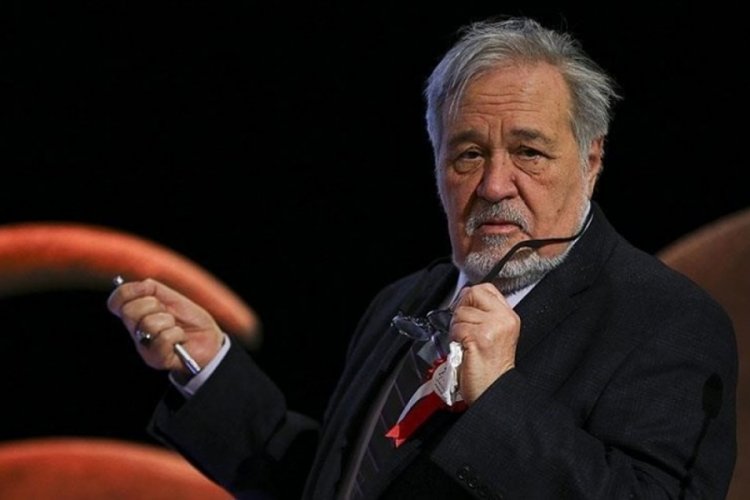 Tuzlu &ccedil;ay tartışmasına İlber Ortaylı da dahil oldu!
