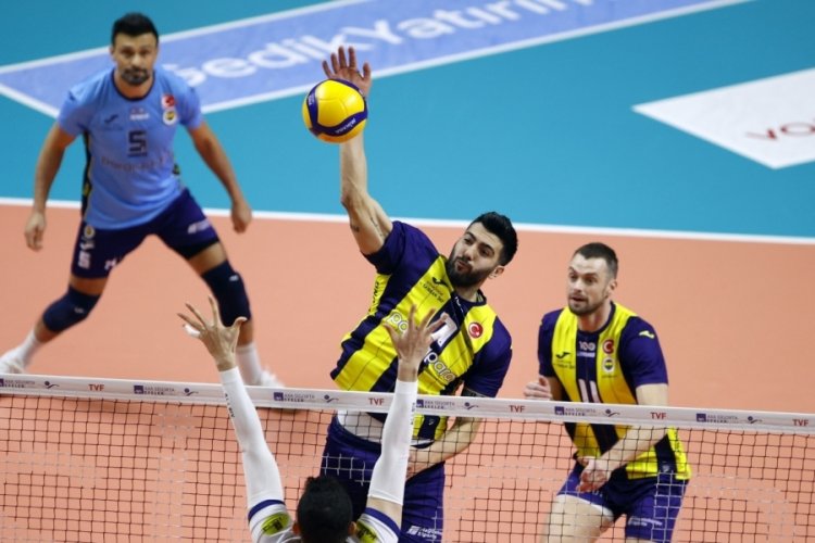 Fenerbah&ccedil;e, Bigadi&ccedil; Belediye Spor'u mağlup etti