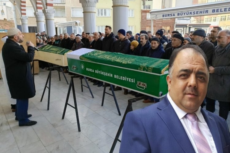 Bursa'da son yolculuğuna g&ouml;rev yaptığı camiden uğurlandı!