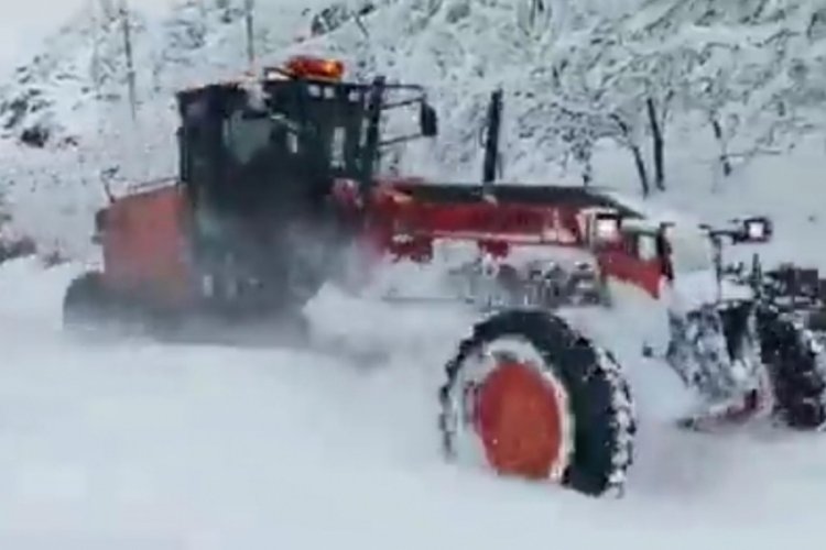 Siirt'te karayolu ulaşıma a&ccedil;ıldı