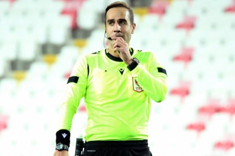 Sivasspor - Beşiktaş ma&ccedil;ının VAR'ı Serkan Tokat oldu