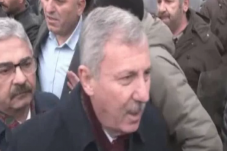 TOKİ mağdurlarına polis m&uuml;dahalesi