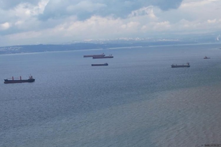 Yalova'da balık&ccedil;ılardan 'gemi demirleme sahası' tepkisi