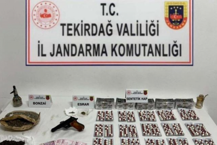 Tekirdağ'da uyuşturucu operasyonunda 3 kişi g&ouml;zaltına alındı