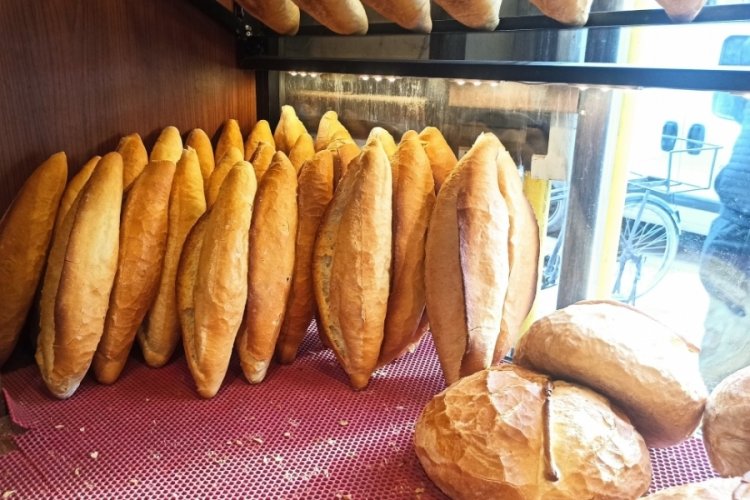 Samsun'un &Ccedil;arşamba il&ccedil;esinde ekmek fiyatı zamlandı